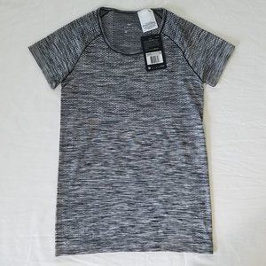 Nike Dri-Fit Knit short sleeve shirt (XS)